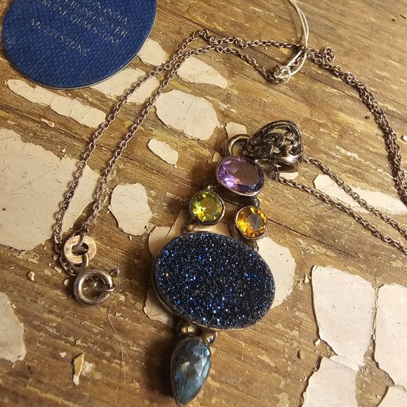 Sterling silver necklace and pendant - Picture 8 of 8